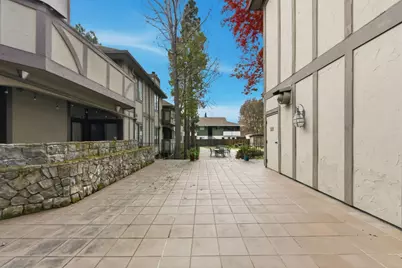 Madison Ave, San Mateo, CA 94402 - Photo 28