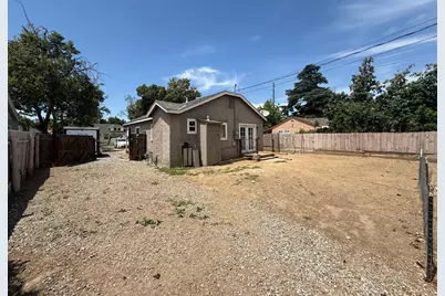 1508 Picardy Dr, Modesto, CA 95351 - Photo 18
