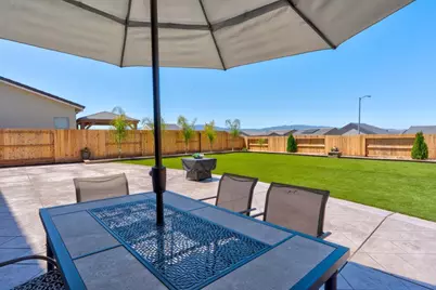 1174 Sunridge Dr, Hollister, CA 95023 - Photo 40