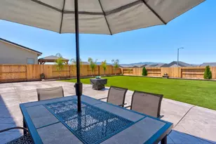 1174 Sunridge Dr, Hollister, CA 95023 - Photo 40