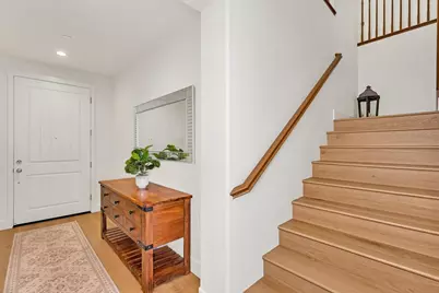 1174 Sunridge Dr, Hollister, CA 95023 - Photo 4