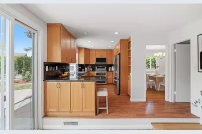 725 Puritan Ct, San Jose, CA 95123 - Photo 12