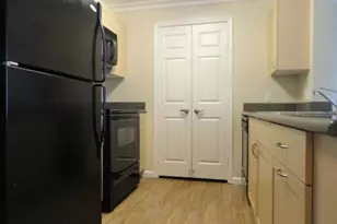 1550 Technology Dr 4059, San Jose, CA 95110 - Photo 2