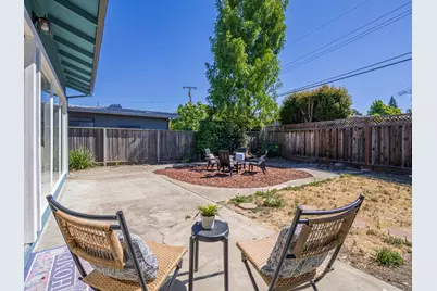 1233 Lime Dr, Sunnyvale, CA 94087 - Photo 32