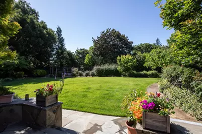 64 Alvarado Ave, Los Altos, CA 94022 - Photo 6