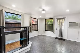 1745 Elmwood Ave, Stockton, CA 95204 - Photo 18