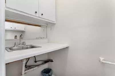 1745 Elmwood Ave, Stockton, CA 95204 - Photo 16