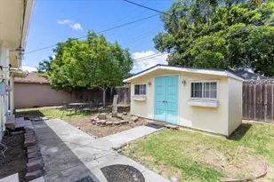 1745 Elmwood Ave, Stockton, CA 95204 - Photo 34