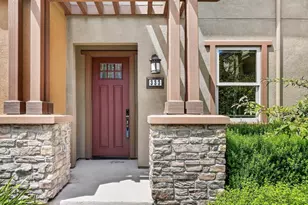 333 Marquetta Cir, Mountain View, CA 94043 - Photo 2