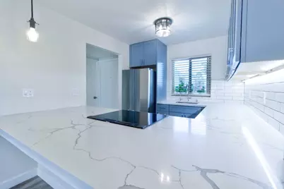 1008 Fontana Dr, Alameda, CA 94502 - Photo 12