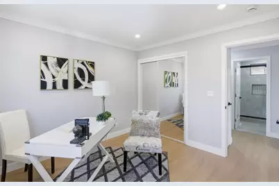 4890 Doyle Rd, San Jose, CA 95129 - Photo 12