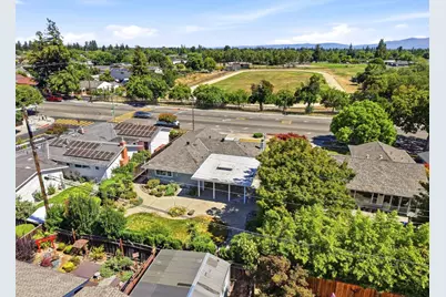 4890 Doyle Rd, San Jose, CA 95129 - Photo 38