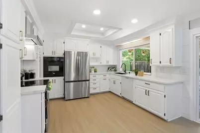 4890 Doyle Rd, San Jose, CA 95129 - Photo 6