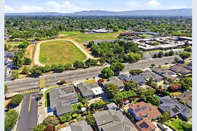 4890 Doyle Rd, San Jose, CA 95129 - Photo 40