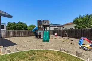 1660 Sunnyslope Rd, Hollister, CA 95023 - Photo 46