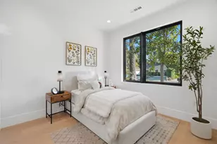 685 Riviera Dr, Los Altos, CA 94024 - Photo 36