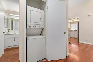 1574 Thorncrest Dr, San Jose, CA 95131 - Photo 16