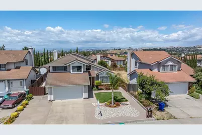 106 Peridot Ct, Hercules, CA 94547 - Photo 12