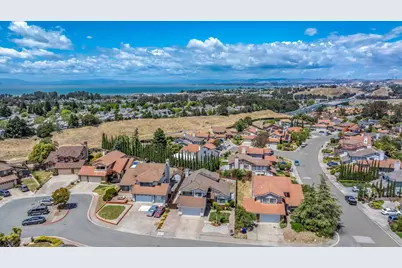 106 Peridot Ct, Hercules, CA 94547 - Photo 6