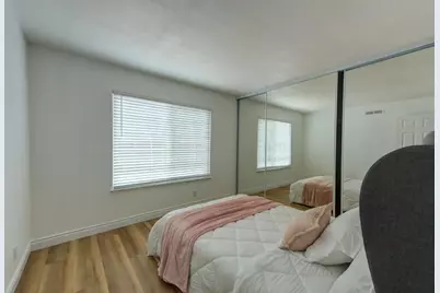 305 Lassenpark Cir, San Jose, CA 95136 - Photo 20