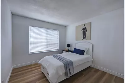 305 Lassenpark Cir, San Jose, CA 95136 - Photo 22