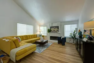305 Lassenpark Cir, San Jose, CA 95136 - Photo 6