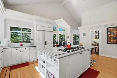 24106 Deerpath Rd, Saratoga, CA 95070 - Photo 14