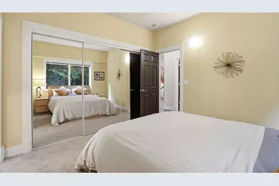 24106 Deerpath Rd, Saratoga, CA 95070 - Photo 38