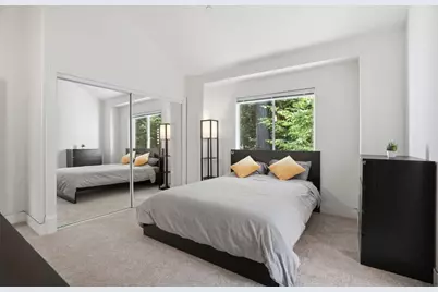 24106 Deerpath Rd, Saratoga, CA 95070 - Photo 46