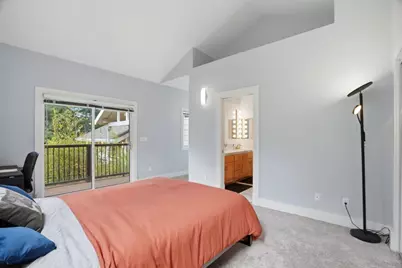 24106 Deerpath Rd, Saratoga, CA 95070 - Photo 34