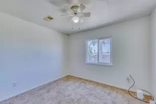 206 Cornwall St, Salinas, CA 93906 - Photo 32