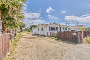 206 Cornwall St, Salinas, CA 93906 - Photo 2