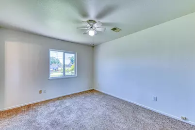 206 Cornwall St, Salinas, CA 93906 - Photo 36