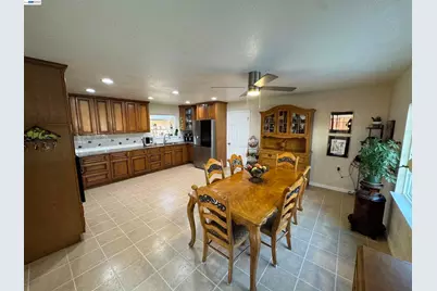 41670 Paseo Padre Pkwy, Fremont, CA 94539 - Photo 12