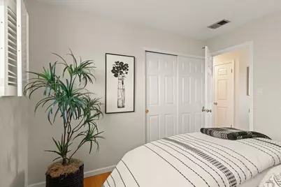 5947 Royal Ann Dr, San Jose, CA 95129 - Photo 30