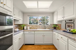 5947 Royal Ann Dr, San Jose, CA 95129 - Photo 14