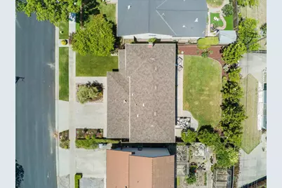 5947 Royal Ann Dr, San Jose, CA 95129 - Photo 52