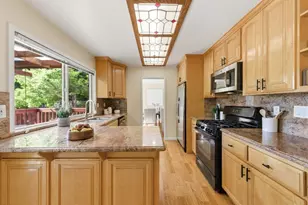 469 Royale Park Dr, San Jose, CA 95136 - Photo 8