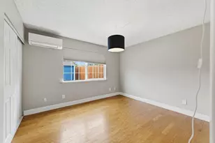 1184 Sunny Ct, San Jose, CA 95116 - Photo 12