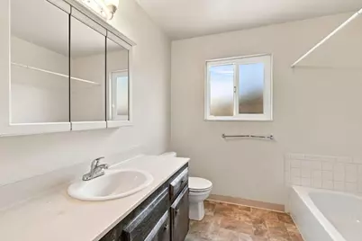 62 Mosswood Dr, Suisun City, CA 94585 - Photo 22