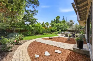 1131 Runnymead Dr, Los Altos, CA 94024 - Photo 44