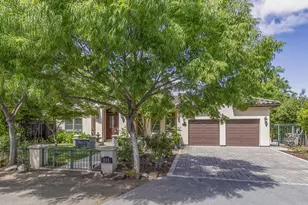 138 Higgins Ave, Los Altos, CA 94022 - Photo 2