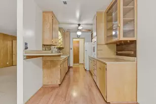 1337 Phelps Ave 9, San Jose, CA 95117 - Photo 6