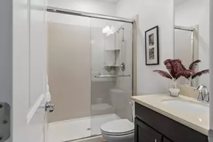 2730 Ferrara Cir, San Jose, CA 95111 - Photo 6