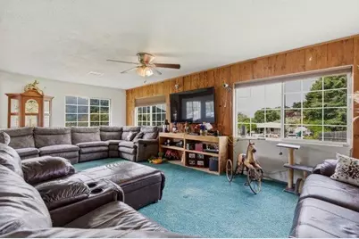 5925 Briarcliff Ter, Prunedale, CA 95076 - Photo 14