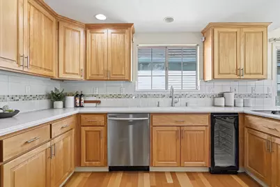 635 Tami Way, Mountain View, CA 94041 - Photo 14