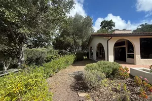 11585 McCarthy Rd, Carmel Valley, CA 93924 - Photo 10