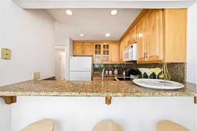 1377 Yamada Dr, San Jose, CA 95131 - Photo 12