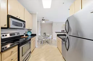 801 S Winchester Blvd 3302, San Jose, CA 95128 - Photo 18