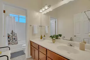 5704 Oakmont Dr, Richmond, CA 94806 - Photo 22
